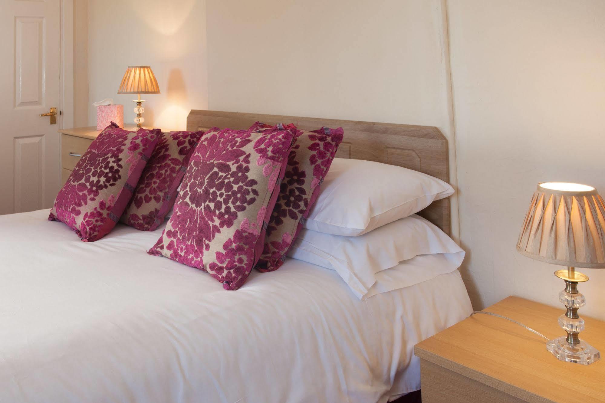 The Allan Ramsay Hotel Carlops Eksteriør billede